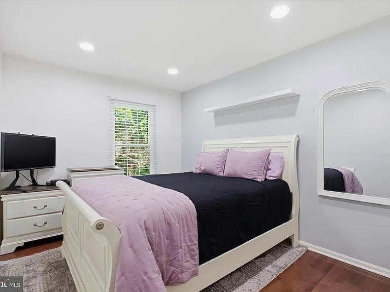14229 Oakpointe Dr — Photo 18