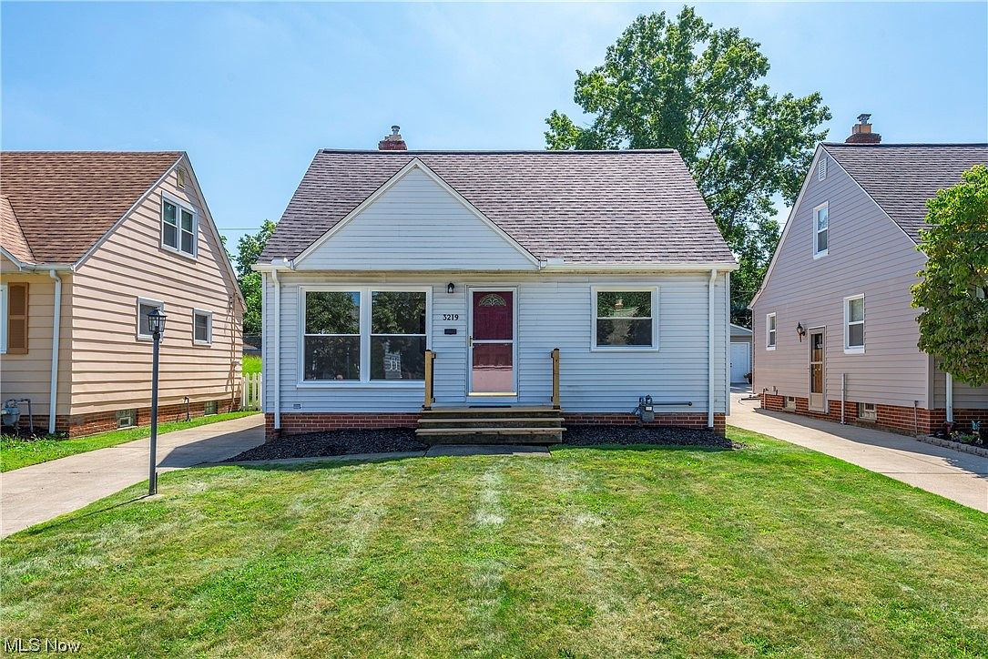 3219 Stanfield Dr, Parma, OH 44134 MLS 4486473 Zillow