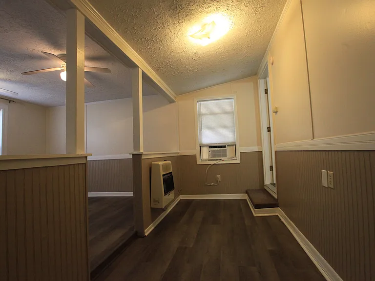 1116 Je Sartain Rd — Photo 13