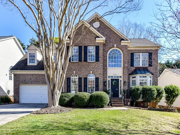 9906 Mitchell Glen Dr, Charlotte, NC 28277