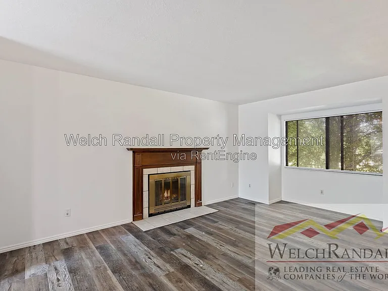 460 W 100 N — Photo 2