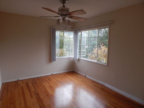 4th image of 265 E California Blvd APT D