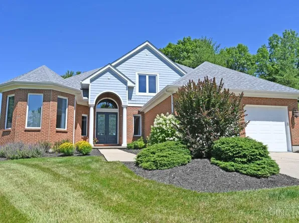898 Old Course Ln, Cincinnati, OH 45245