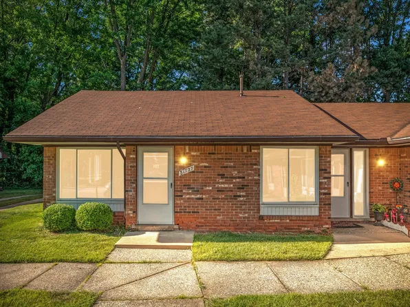 31681 Hoover Rd APT 2, Warren, MI 48093