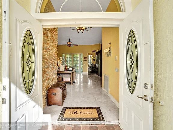 5th image of 5731 NW 54th Pl