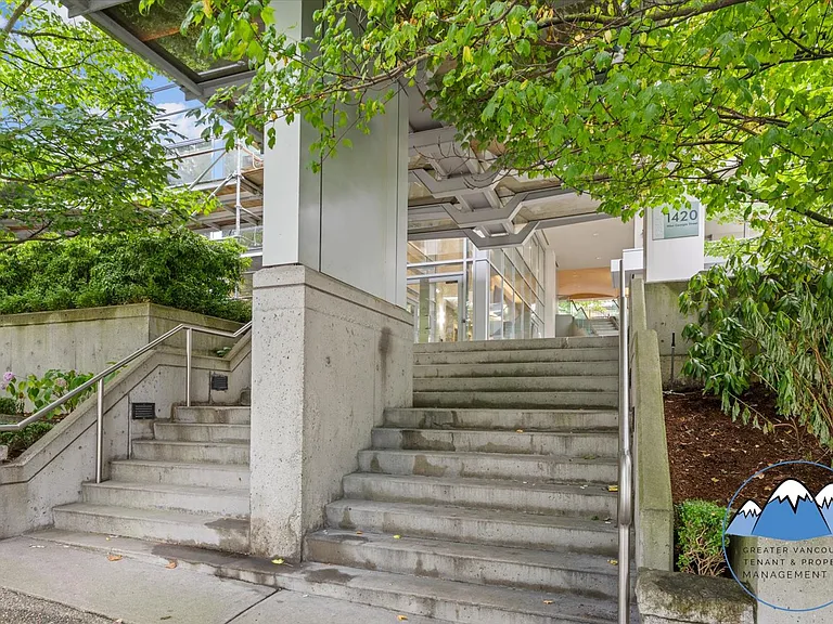 1420 Georgia St W — Photo 25