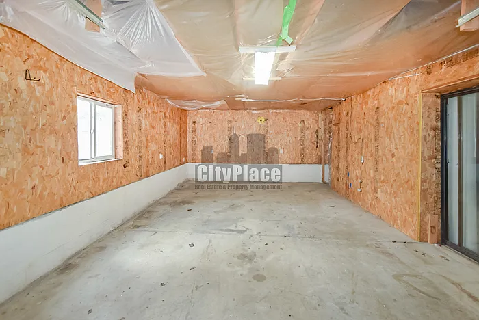 2633 S Randolph St #B — Photo 18