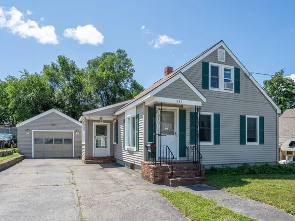 541 Shasta Street, Manchester, NH 03103
