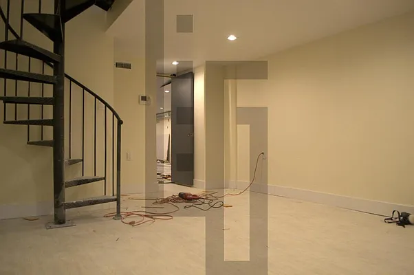 Rented by Loom Group | media 26