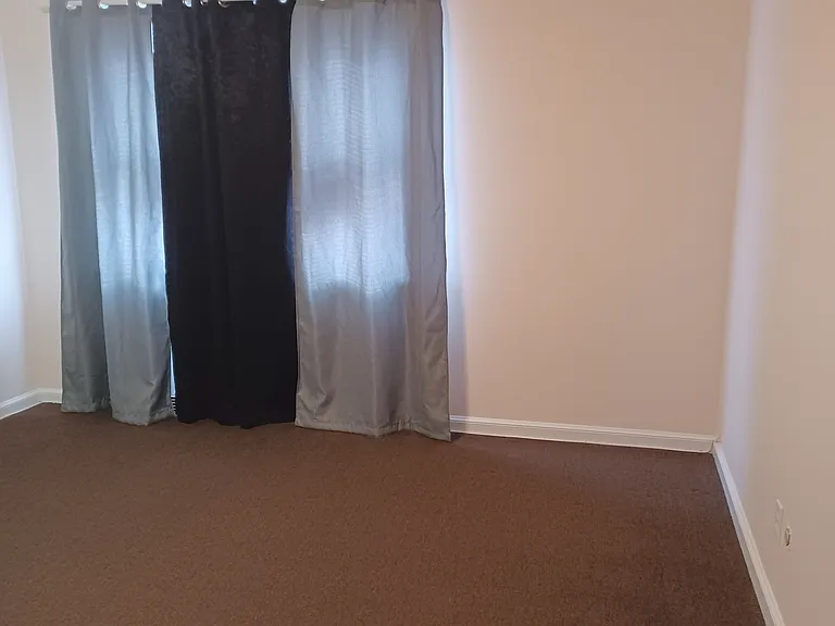 429 Burton Ave #B — Photo 14