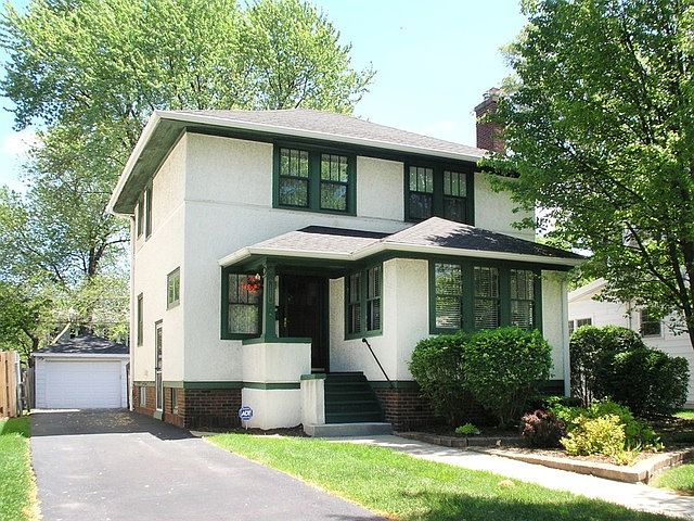 1st image of 139 Malden Ave