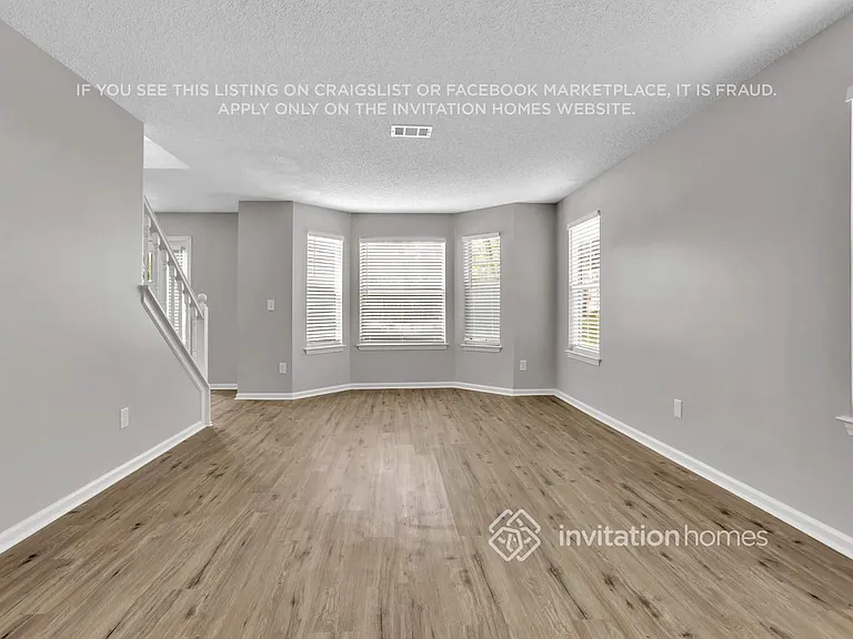 5614 Carriage Walk Way — Photo 12