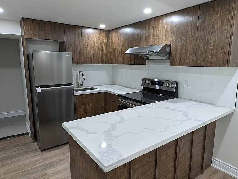 163 Whitfield Ave — Photo 1