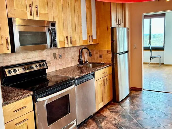 300 Winston Dr APT 1004, Cliffside Park, NJ 07010