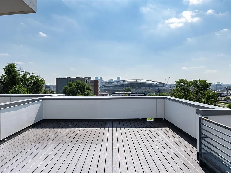 1733 Grove St #4 — Photo 44