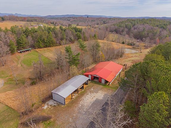 4th image of 23 Mills School Rd