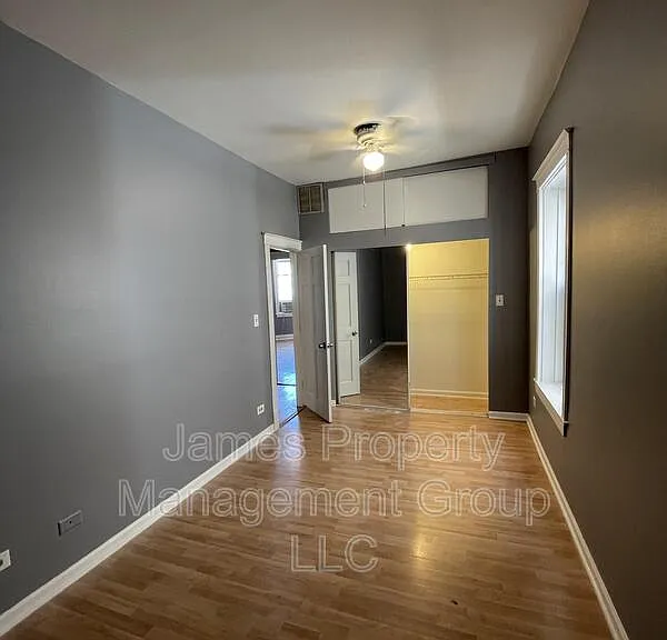 2524 W Cortez St #1R — Photo 8
