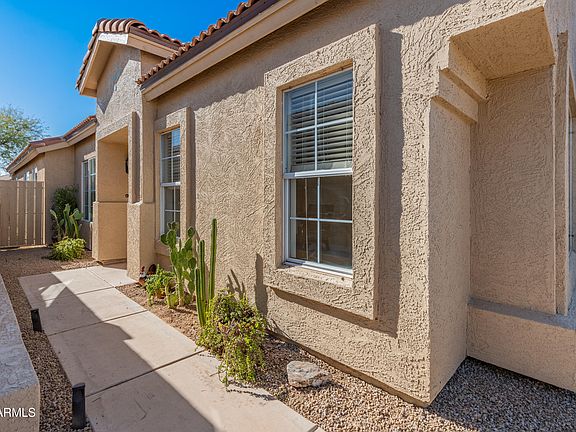 5th image of 4233 E CREOSOTE Drive
