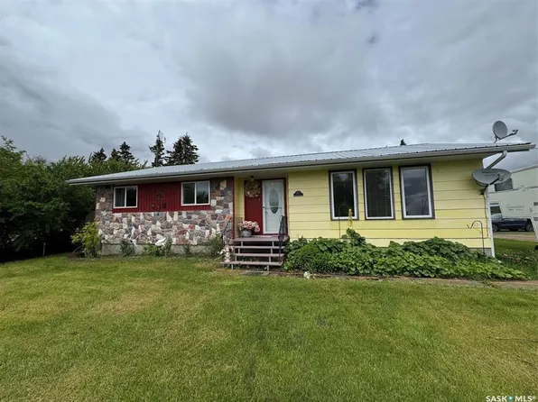 207 Railway AVENUE, Rabbit Lake, SK S0M 2L0