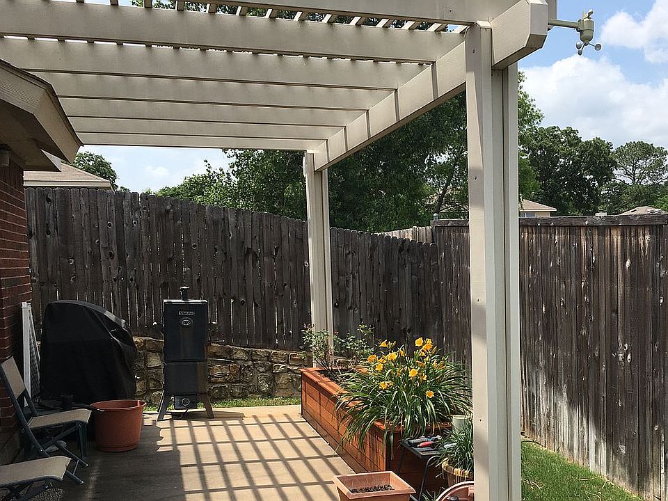 2nd image of 7545 Vanessa Dr