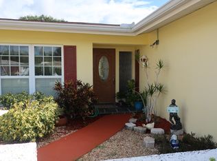 14930 Crown Dr, Largo, FL 33774