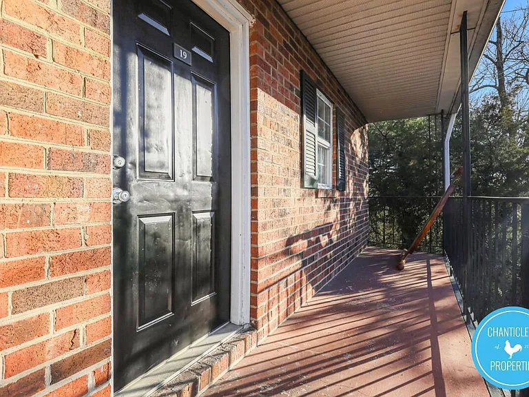 113 Florence St #7 — Photo 22