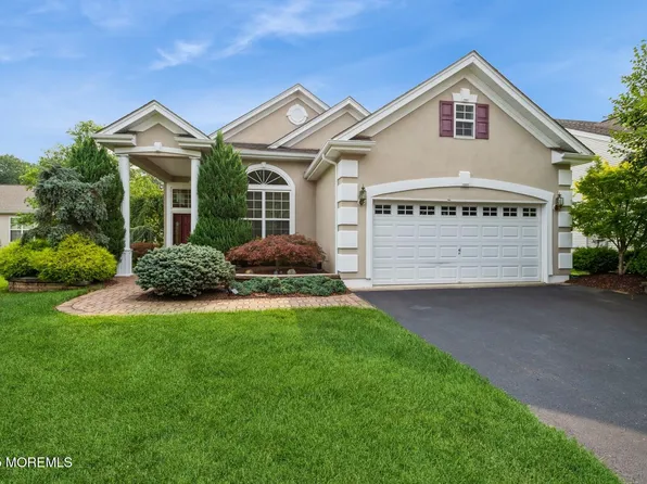 51 Colchester Drive, Jackson, NJ 08527