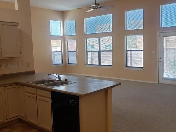 4th image of 2109 Navajo Willow Dr NE