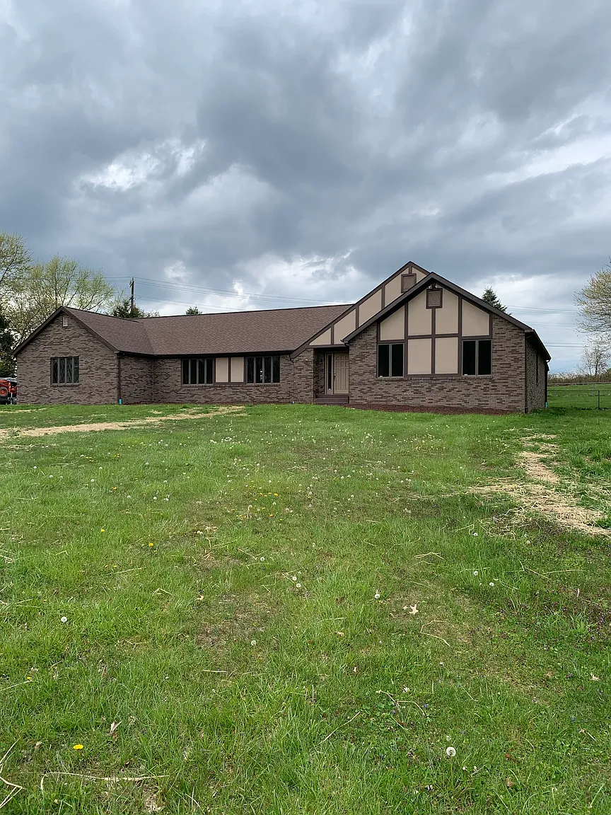 233 Monkey Wrench Rd photo 1