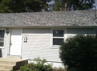 3735 High Dr, Saint Ann, MO