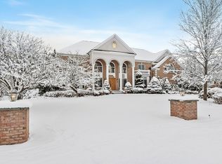 30 Bridle Path, Shrewsbury, MA 01545