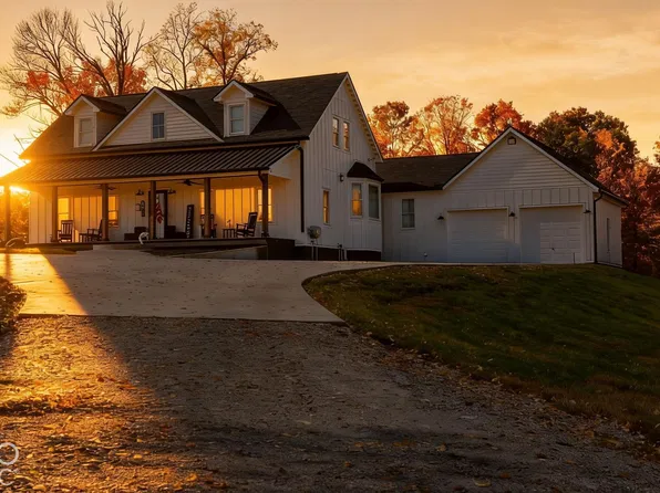 6879 S State Road 1, Connersville, IN 47331