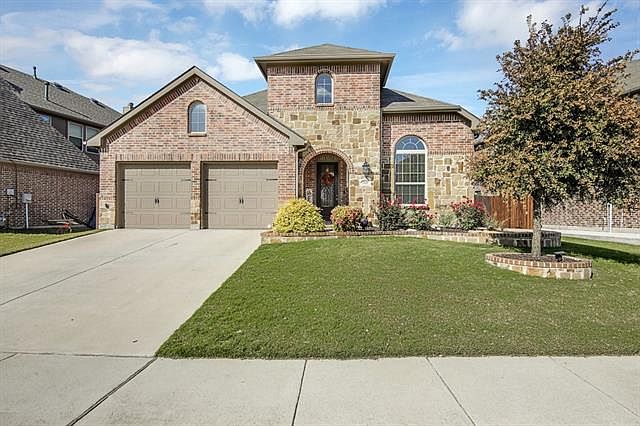 1st image of 1020 Mesa Crest Dr