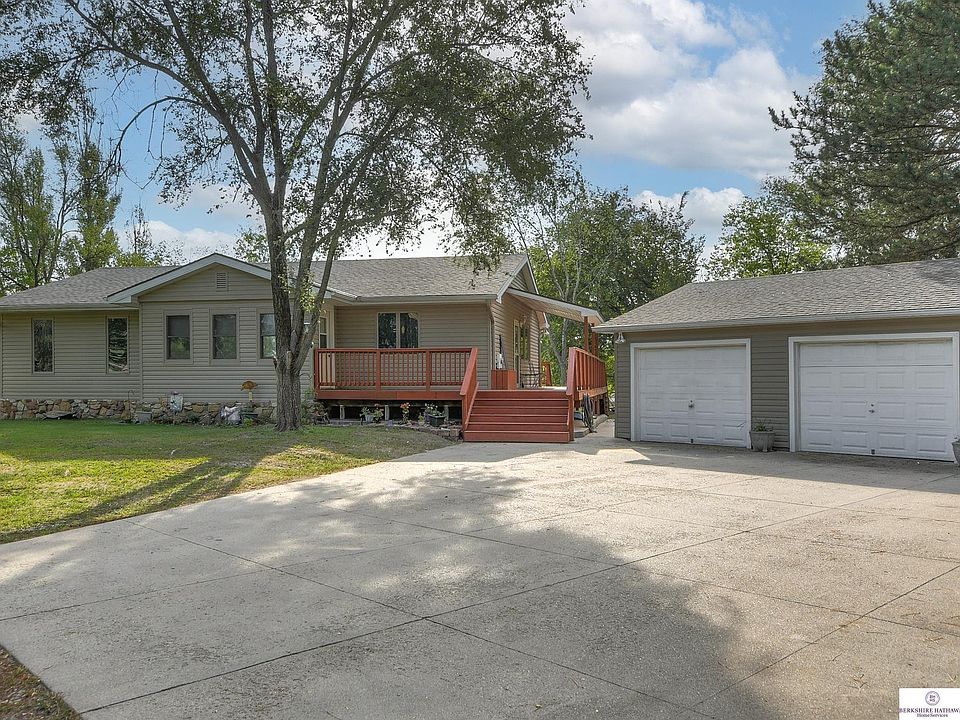 2053 Sunset Dr, Cedar Creek, NE 68016 Zillow