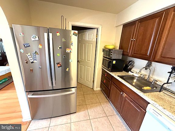 5th image of 9160 Hitching Post Ln APT D