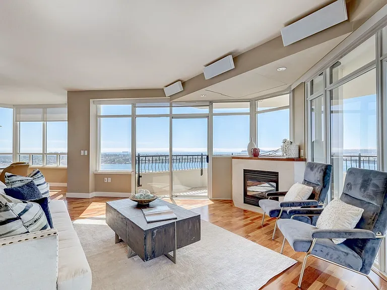 700 W Harbor Dr W #2902 — Photo 6