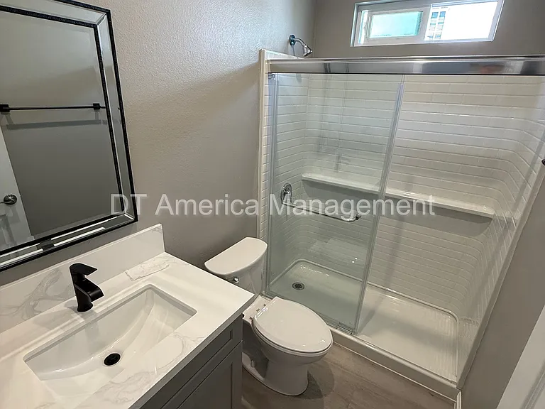 5480 Timothy Dr — Photo 6