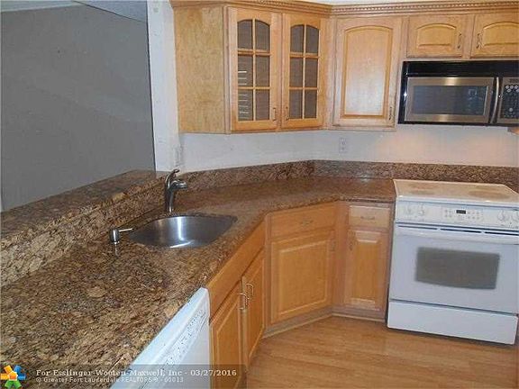 5th image of 1501 E Broward Blvd APT 706