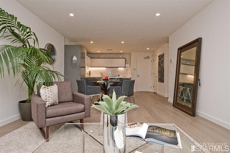 1st image of 2421 16th St Unit 201