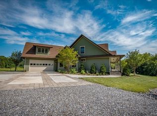 18 Shady Grove Ln, Hayesville, NC 28904