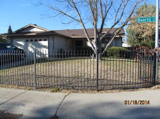 2 Quartz Ct, Sacramento, CA
