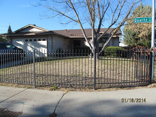 2 Quartz Ct photo 1