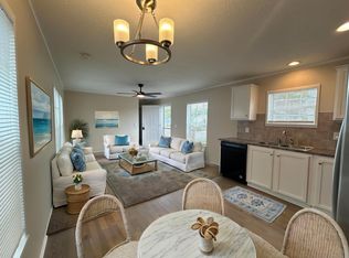 11429 Harbor Cv #47, Fenton, MI 48430