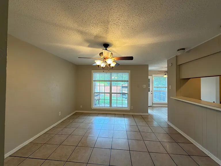 358 Valley Park Dr — Photo 33