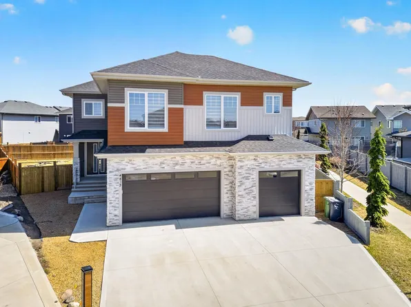 4413 39th St, Beaumont, AB T4X 2B7