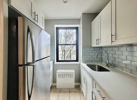 Rented by Bruma Realty LLC | media 4