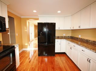 157 Sunderland Hill Road, Sunderland, VT 05250