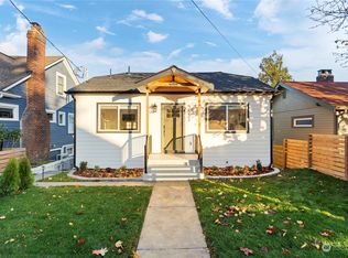 3852 35th Ave SW #A, Seattle, WA 98126