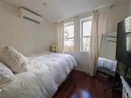 Rented by City Connections Realty | media 8