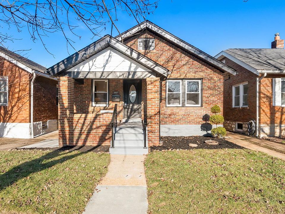1st image of 3807 Burgen Ave